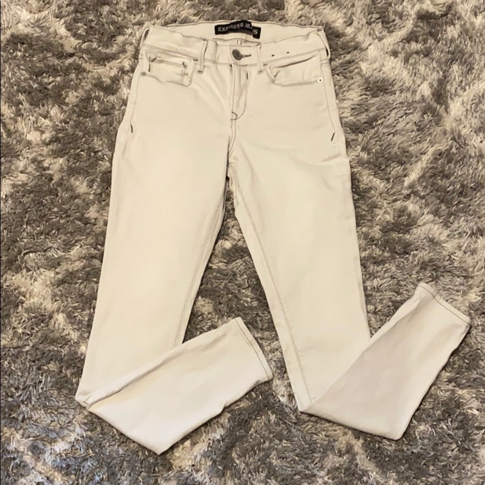 Women’s Express Jeans
